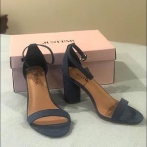 New in box dress sandal